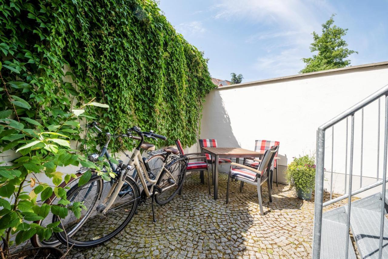 Domizil Apartment Naumburg  Bagian luar foto